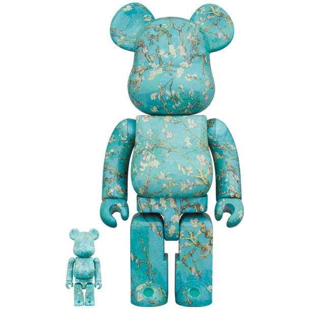 Bearbrick sæt featuring Vincent Van Gogh Almond Blossoms design in 100% and 400% collectible figures