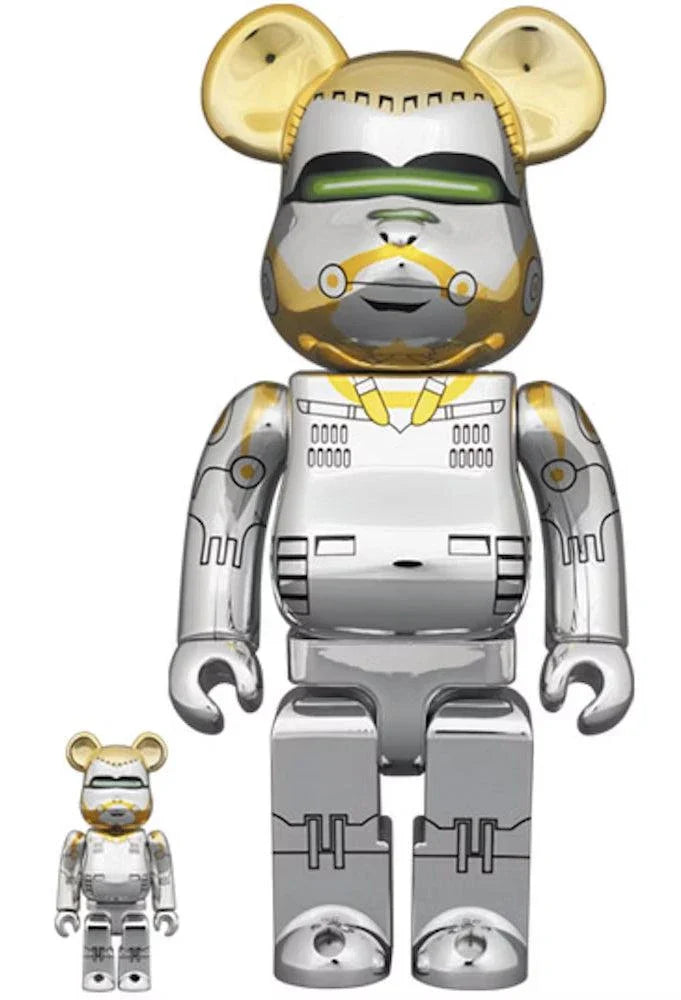 400% & 100% Bearbrick set – Hajime Sorayama x The Weeknd, featuring chrome finish and XO branding.