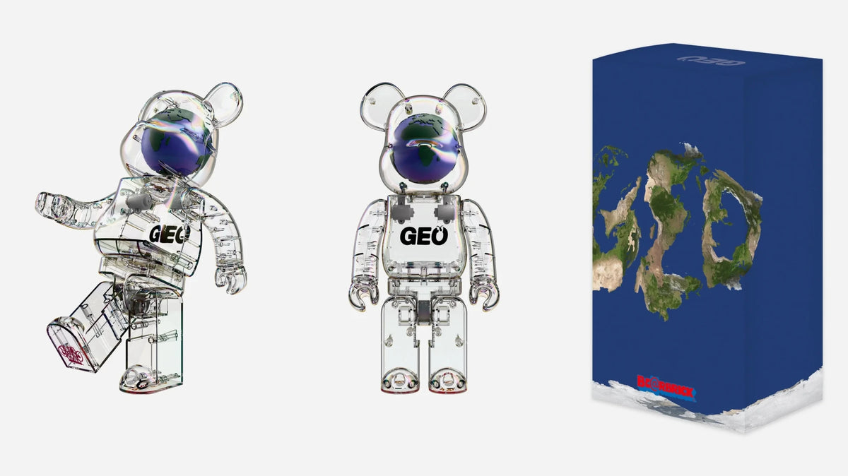 400% & 100% Bearbrick set – GEO (Earth ed.)