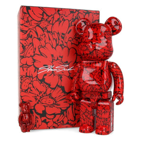 400% & 100% Bearbrick sæt - Mr. Scarlet by Shun Sudo