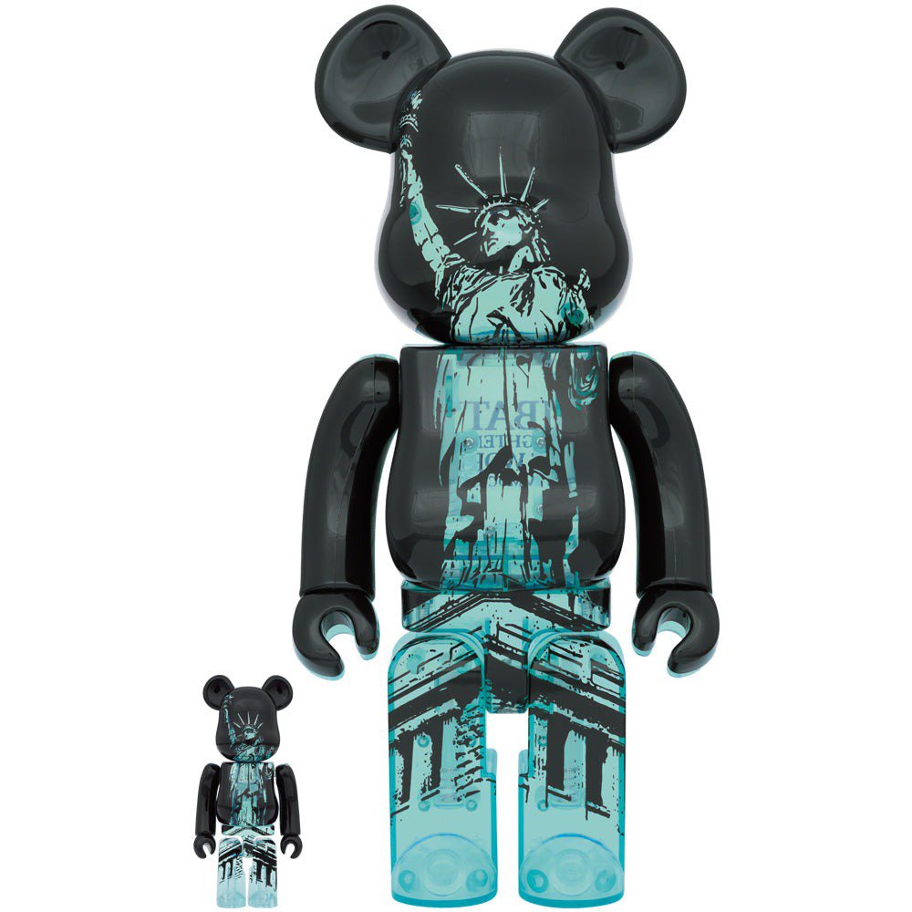 400% & 100% Bearbrick - Statue of Liberty