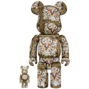 400% & 100% Bearbrick sæt - Much in Love (Yuuki Ogura)